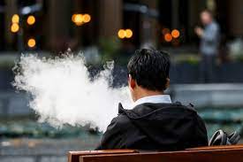 Unmasking Vaping: New Long-term Study Links E-Cigarettes to Lung Problems