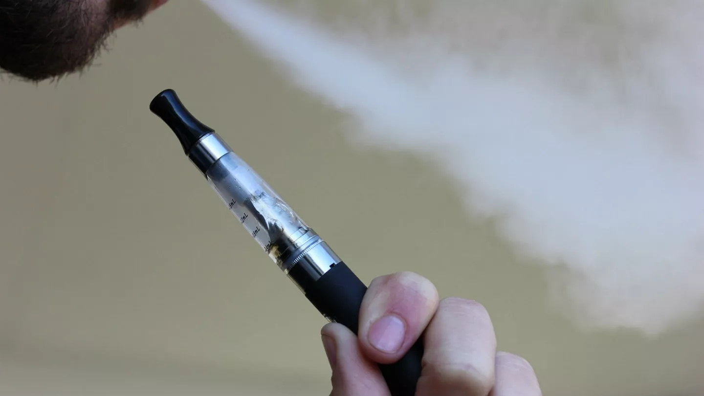 Vaping Health Concerns: The Illinois Case that Shook the Nation